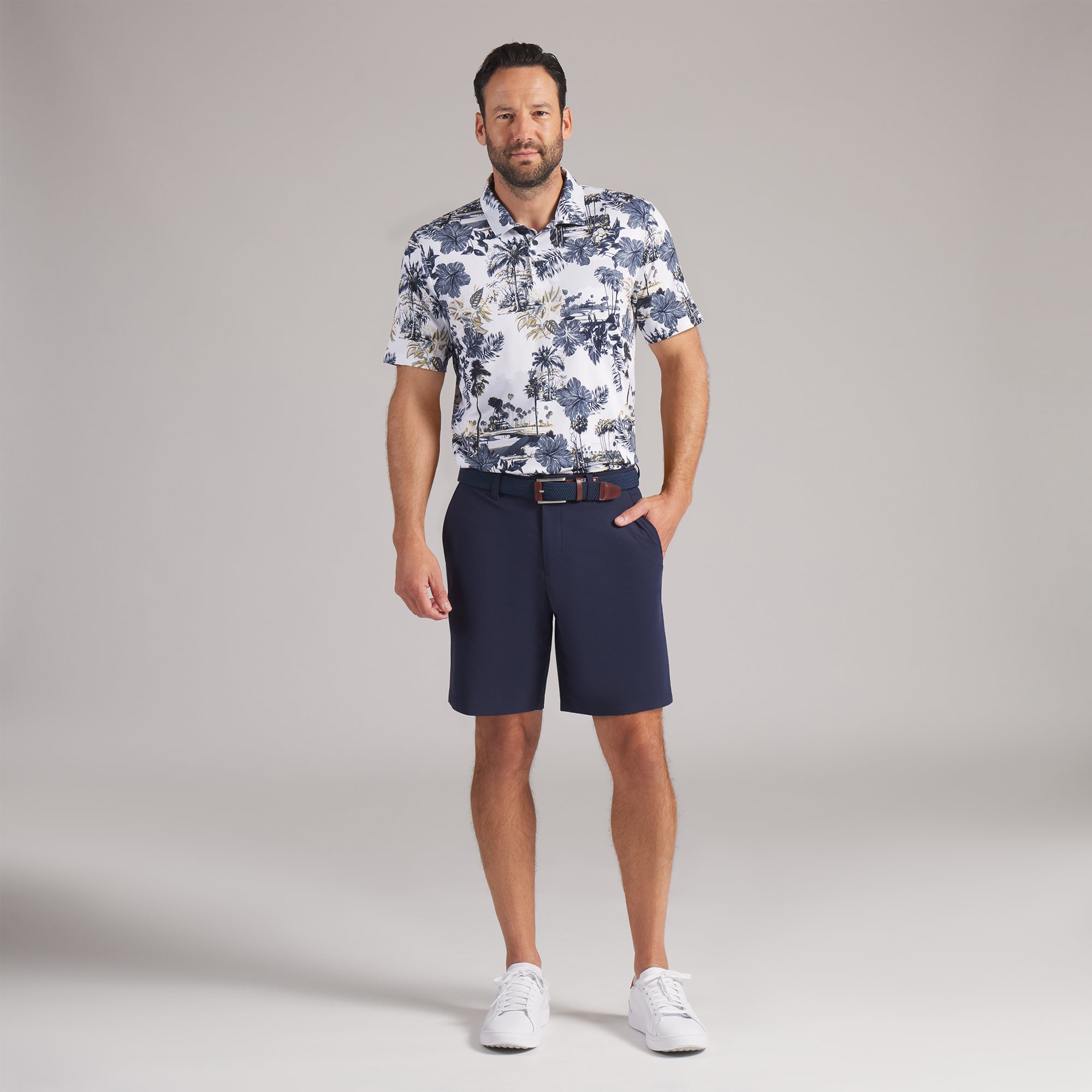 White Glow / Deep Navy