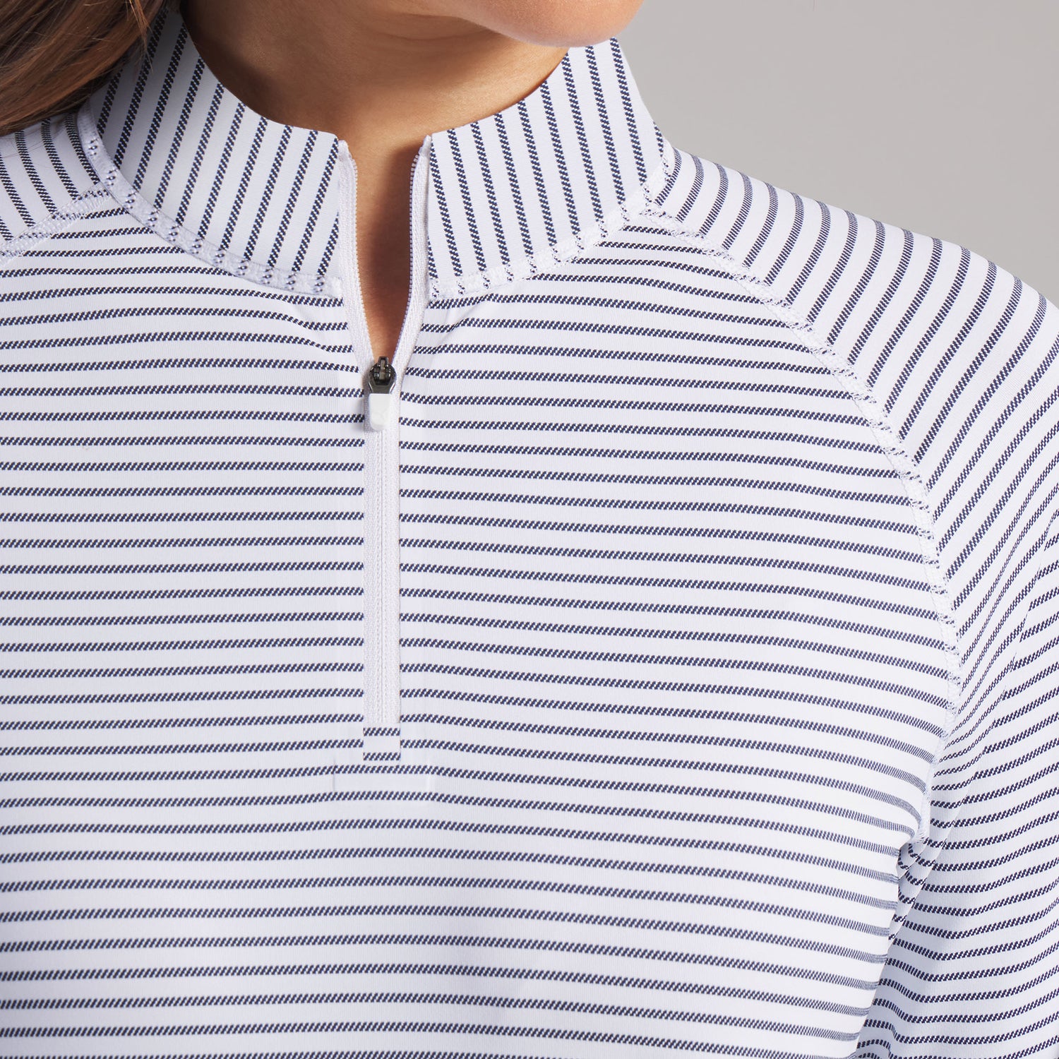 White Glow / Deep Navy